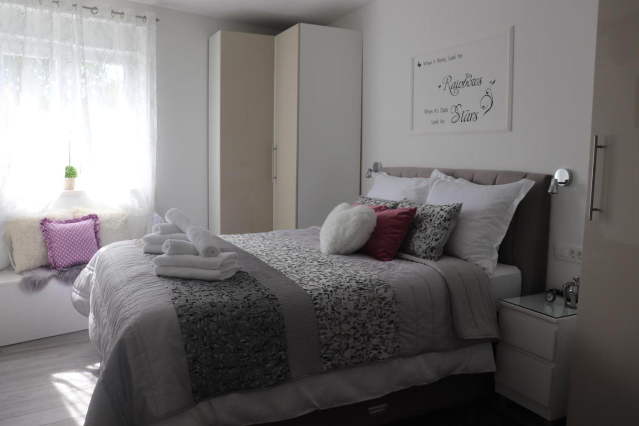 Apartments Bruno Σπλιτ Εξωτερικό φωτογραφία